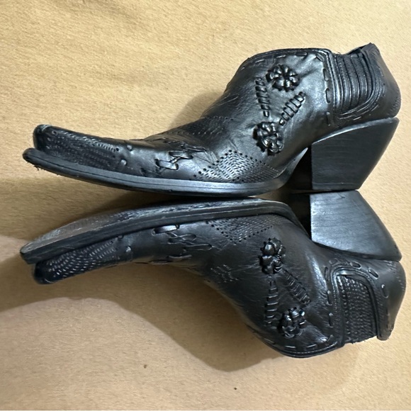 BCBGirls Black Leather Western Ankle Boots - Picture 7 of 9